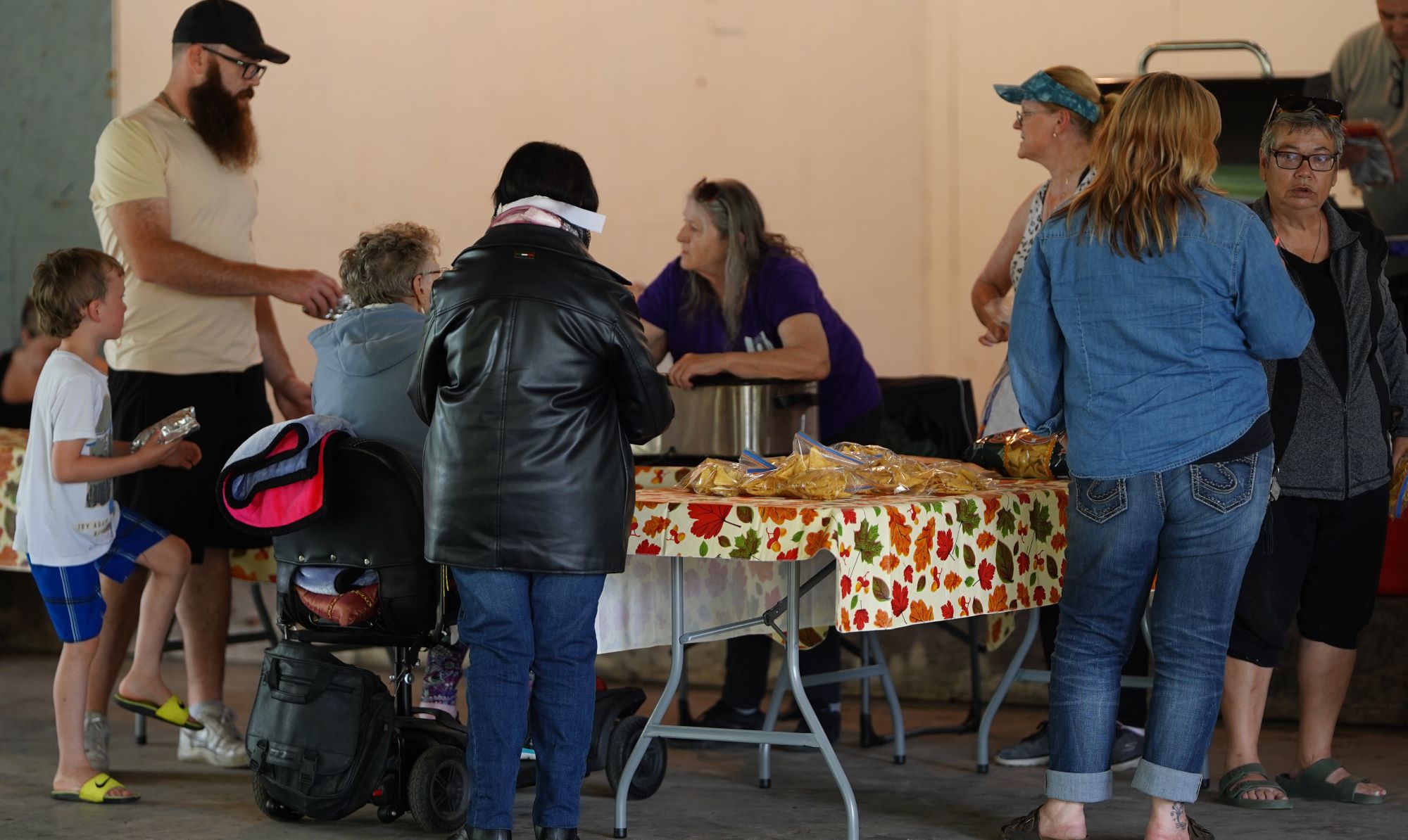 handing out food